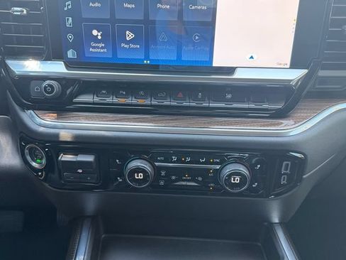 Used 2023 Chevrolet Silverado 1500 RST w/ Convenience Package II AWD/4WD image 17