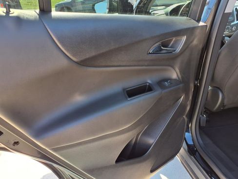 Used 2023 Chevrolet Equinox LT image 15