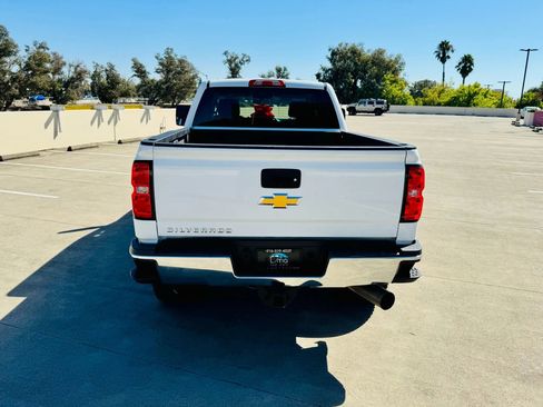 Used 2019 Chevrolet Silverado 2500 W/T w/ Snow Plow Prep Package image 13