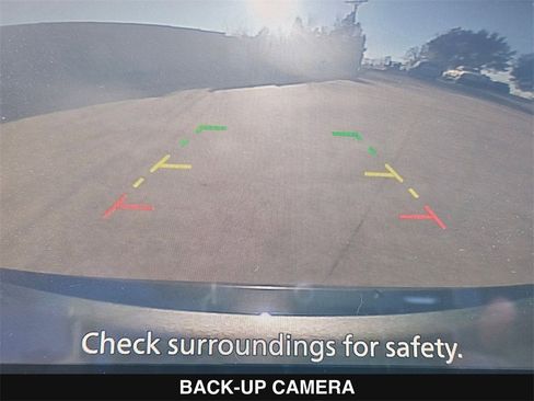 Used 2021 Nissan Rogue S image 34