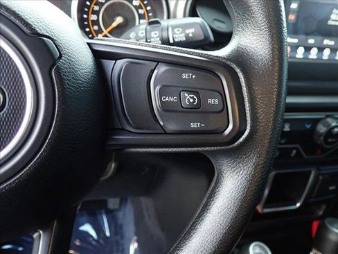 Used 2022 Jeep Wrangler Unlimited Sport image 14