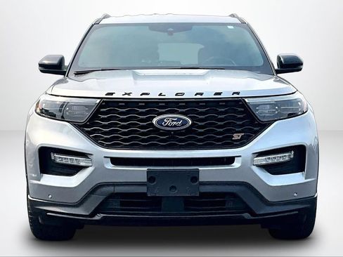 Used 2020 Ford Explorer ST w/ Premium Technology Package AWD/4WD image 3