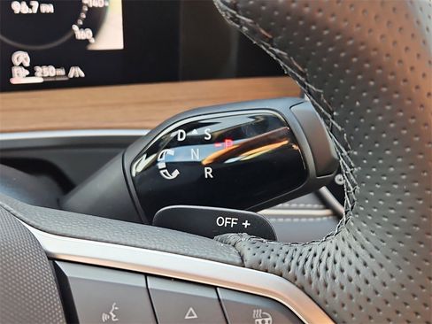 New 2026 Volkswagen Tiguan SEL R-Line image 22