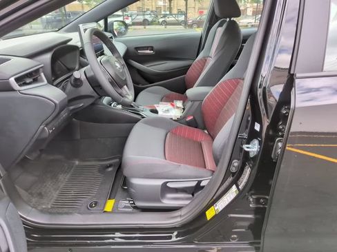 Used 2026 Toyota Corolla SE w/ SE Package FWD image 13