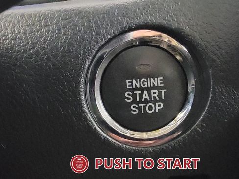 Used 2017 Toyota 4Runner Limited AWD/4WD image 19