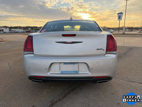 Used 2023 Chrysler 300 S image 6