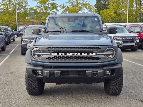 Used 2023 Ford Bronco Badlands AWD/4WD image 2
