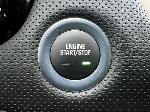 Used 2019 Cadillac XT5 Luxury image 17