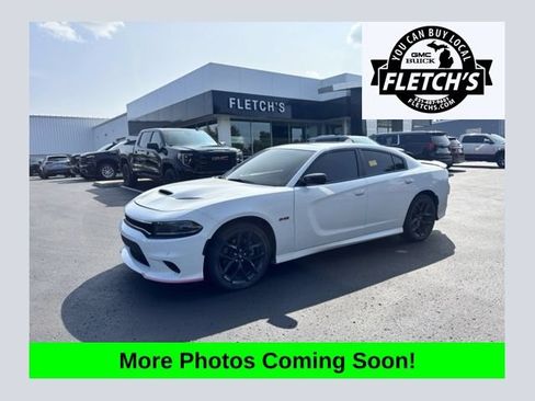 Used 2023 Dodge Charger R/T w/ Plus Group RWD image 1