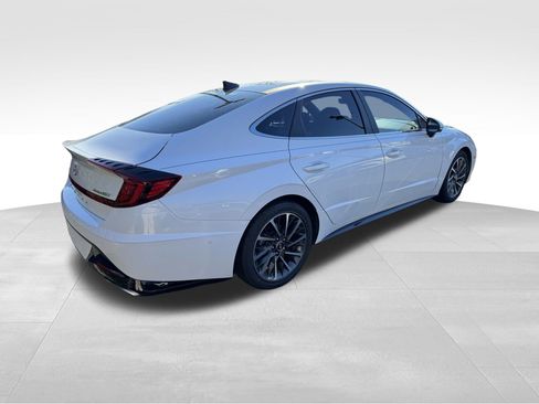 Used 2020 Hyundai Sonata Limited w/ Cargo Package image 22