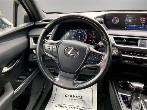 Used 2021 Lexus UX 200 w/ Accessory Package (Z2) image 11