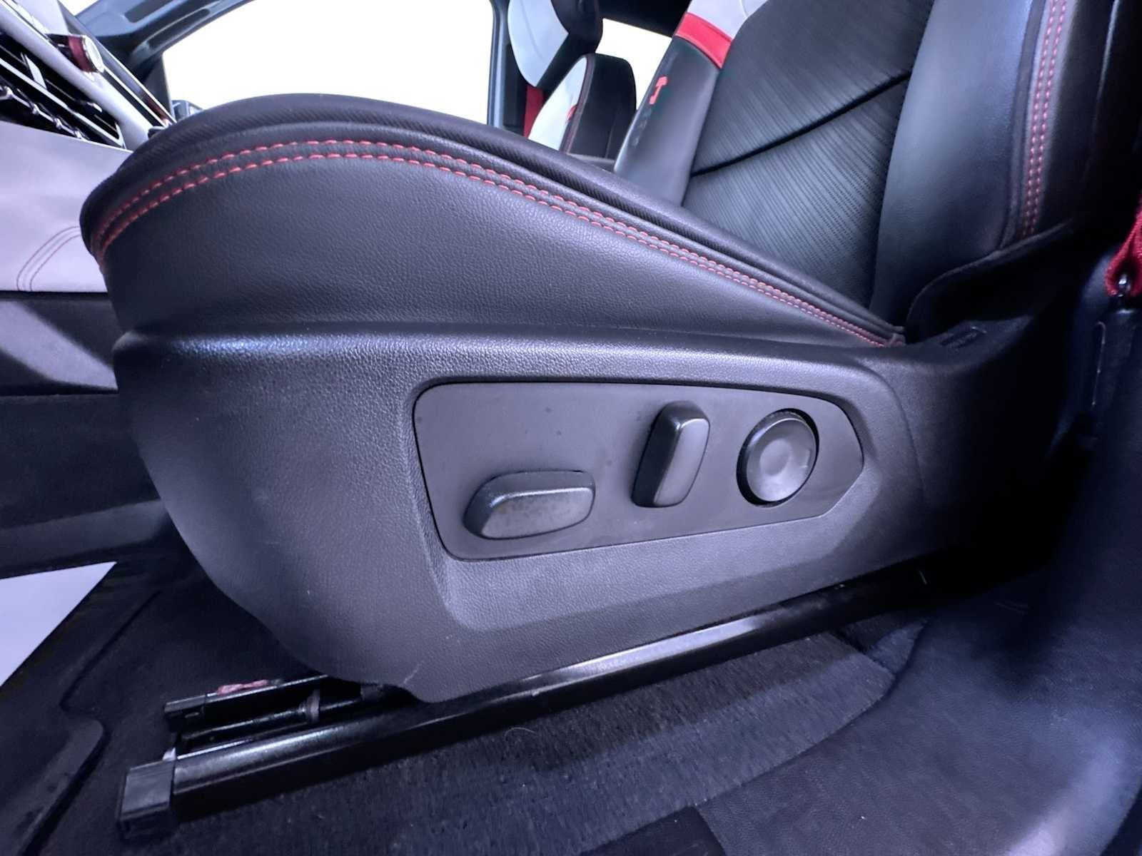 Used 2023 GMC Canyon AT4X w/ Edition 1 AWD/4WD image 13