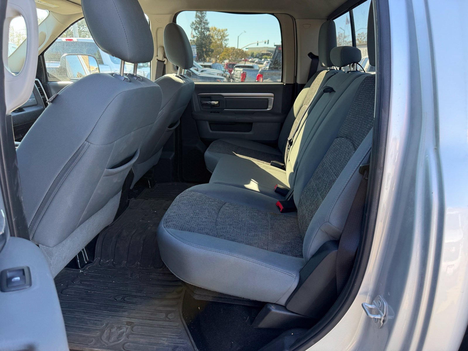 Used 2016 RAM 3500 Big Horn AWD/4WD image 12