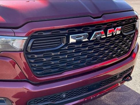 Used 2025 RAM 1500 Big Horn AWD/4WD image 31