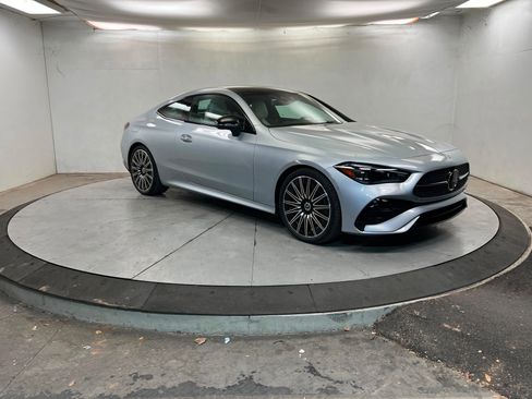 New 2026 Mercedes-Benz CLE 300 4MATIC Coupe image 7
