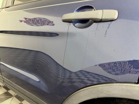 Used 2016 Ford Explorer FWD image 28