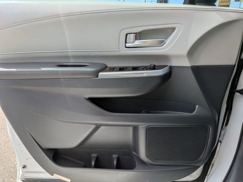 Used 2023 Toyota Sienna XLE image 24