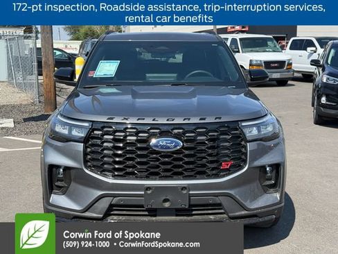 Used 2025 Ford Explorer ST AWD/4WD image 5