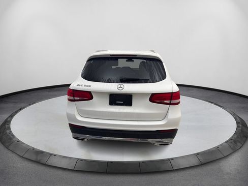 Used 2017 Mercedes-Benz GLC 300 image 7