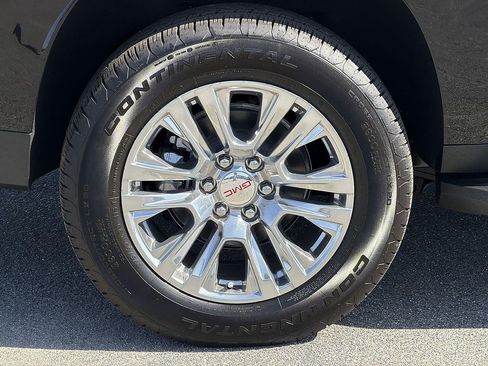 New 2026 GMC Yukon XL Denali RWD image 32