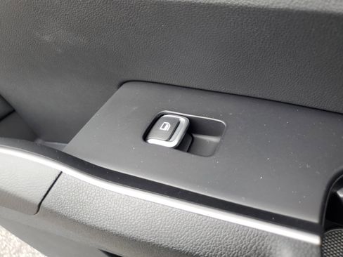 New 2026 Kia Sorento LX image 14