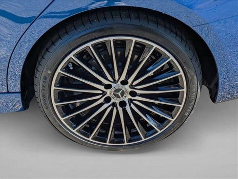 New 2026 Mercedes-Benz C 300 4MATIC Sedan image 10