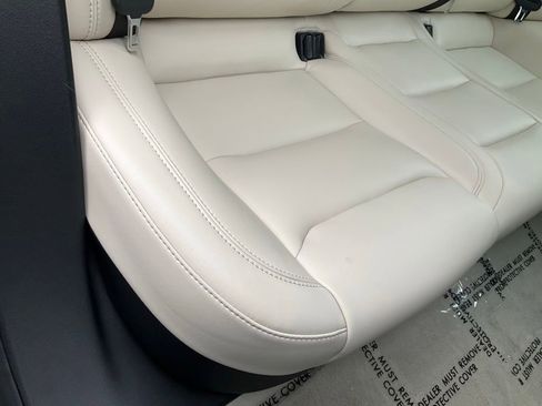 Used 2019 Tesla Model S Standard Range AWD/4WD image 55