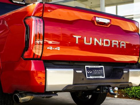Used 2023 Toyota Tundra Capstone AWD/4WD image 13