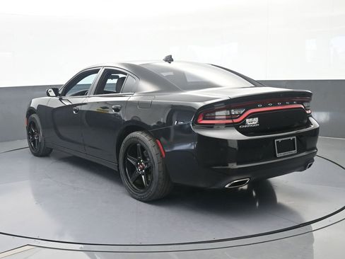 Used 2023 Dodge Charger SXT RWD image 4