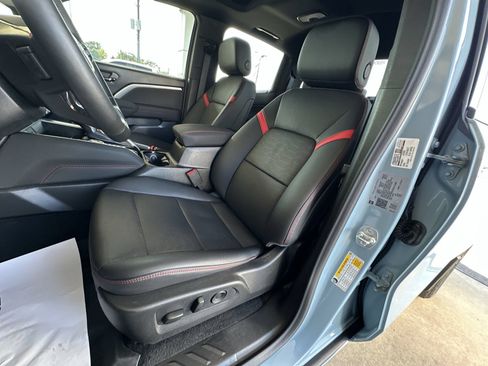 Certified 2025 Chevrolet Colorado Z71 w/ Technology Package AWD/4WD image 20