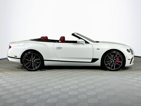 Certified 2024 Bentley Continental GT image 5