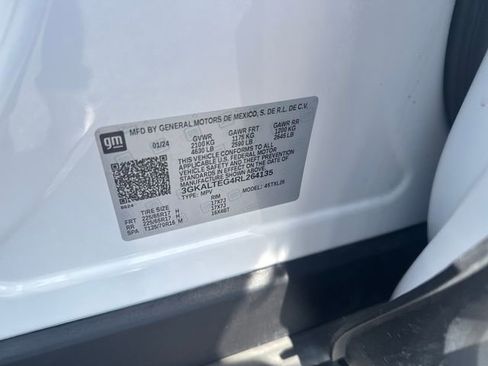 Used 2024 GMC Terrain SLE w/ Driver Convenience Package AWD/4WD image 34