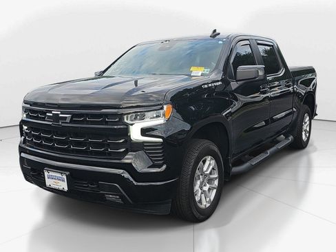 Used 2023 Chevrolet Silverado 1500 RST w/ Protection Package AWD/4WD image 7