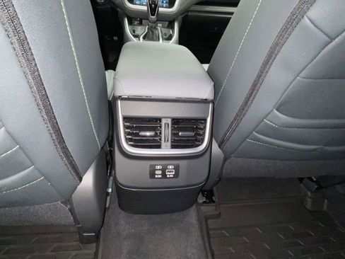 Used 2025 Subaru Outback Onyx Edition image 10
