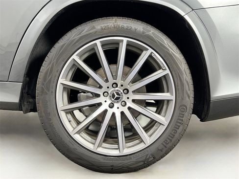 New 2025 Mercedes-Benz GLS 450 4MATIC image 34
