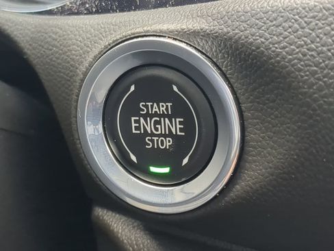 Used 2023 Buick Encore GX Essence w/ Experience Buick Package image 29