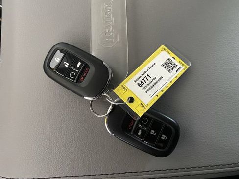 Certified 2025 Honda Pilot EX-L image 36