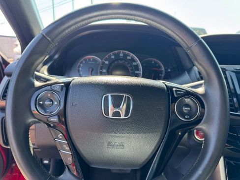 Used 2017 Honda Accord EX-L image 17