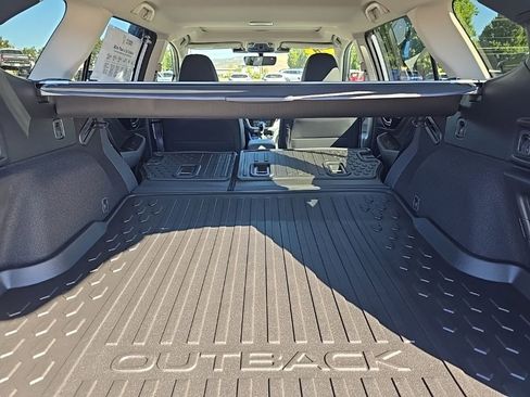 New 2025 Subaru Outback Onyx Edition XT w/ Popular Package #2 image 17