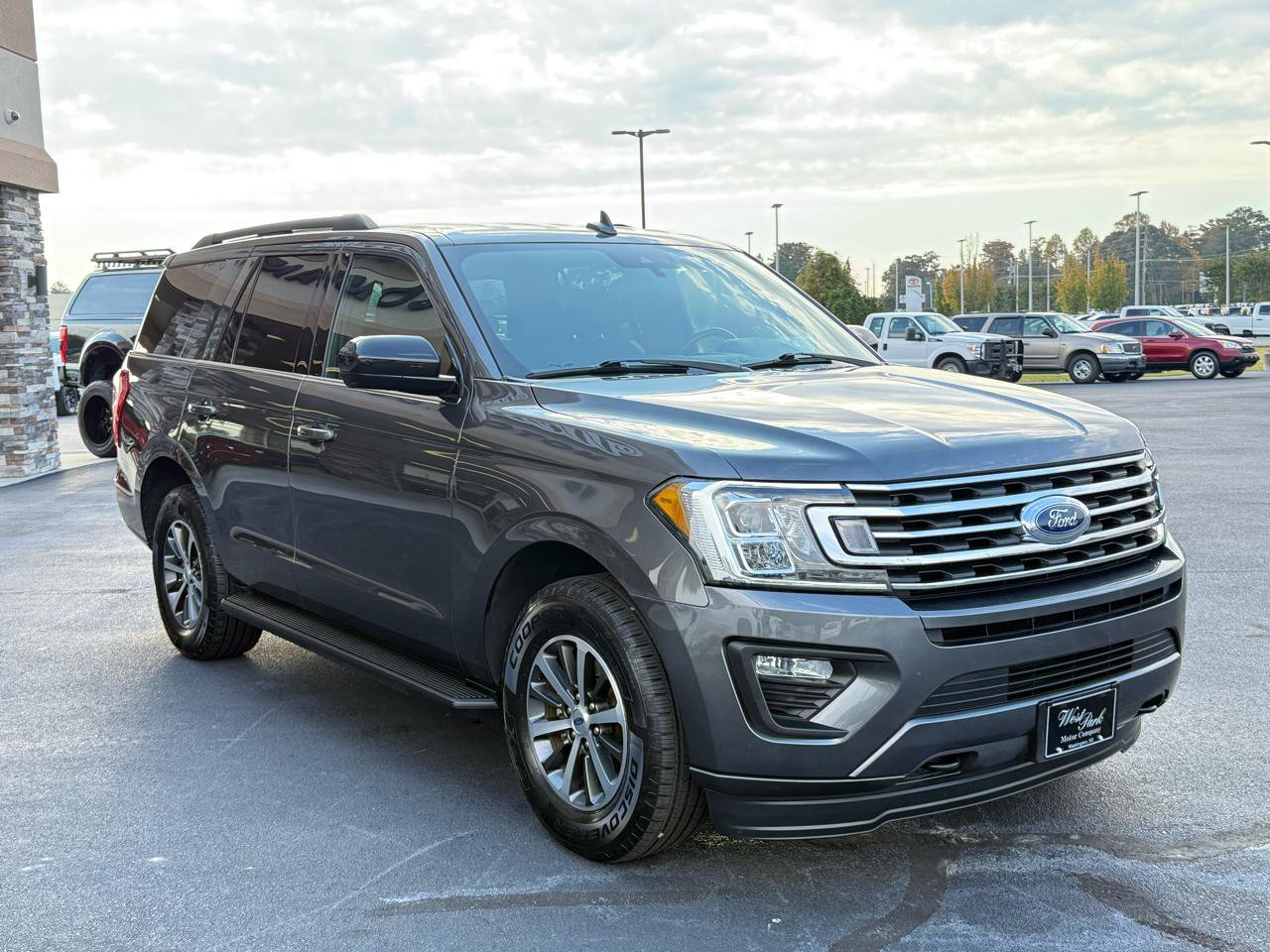 Used 2020 Ford Expedition XL AWD/4WD image 6