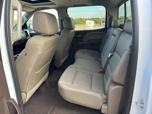 Used 2017 GMC Sierra 1500 SLT w/ Texas SLT Premium Package image 16