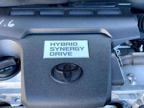 Used 2016 Toyota Avalon Limited image 31