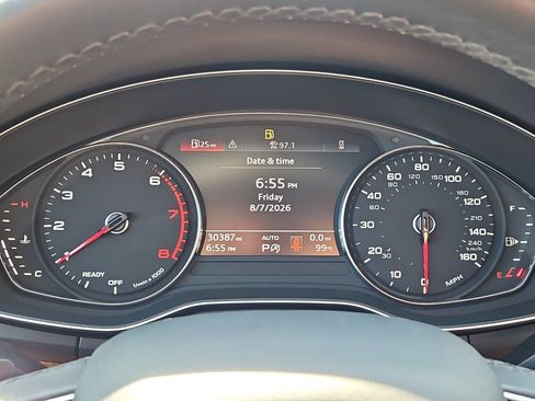 Used 2023 Audi Q5 2.0T Premium w/ Convenience Package AWD/4WD image 32