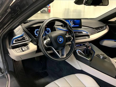 Used 2014 BMW i8 image 18