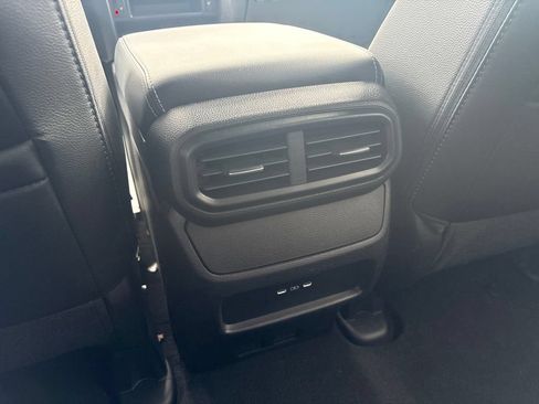 Used 2025 Honda Passport EX-L image 24