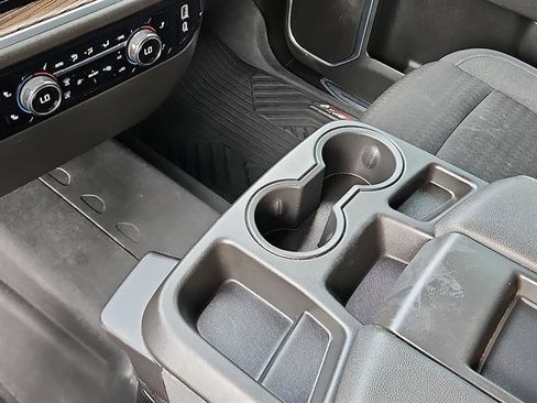 Used 2025 Chevrolet Silverado 2500 LT AWD/4WD image 20