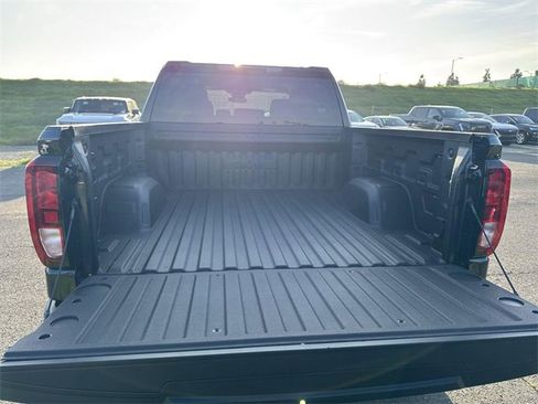 New 2026 GMC Sierra 1500 Elevation image 27