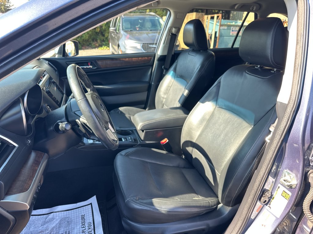 Used 2017 Subaru Outback 2.5i Limited AWD/4WD image 14