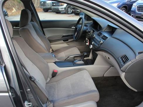 Used 2010 Honda Accord LX-P image 20