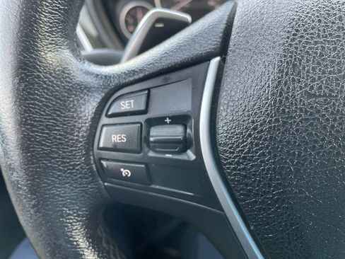 Used 2017 BMW 330i xDrive 330i xDrive image 26